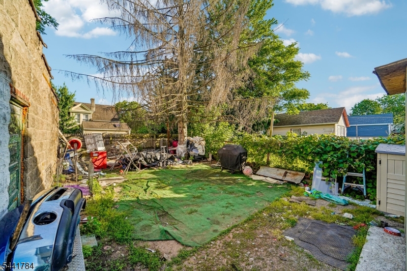 main property photo 42