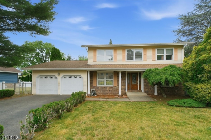 main property photo 9