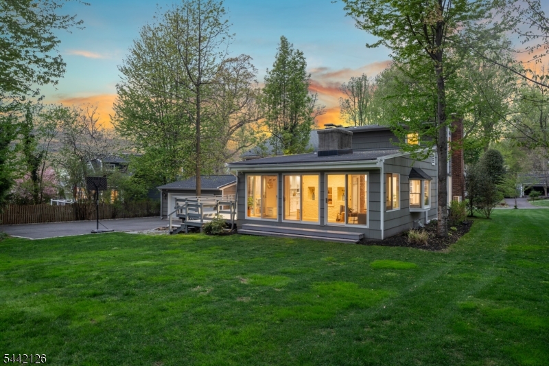 main property photo 46
