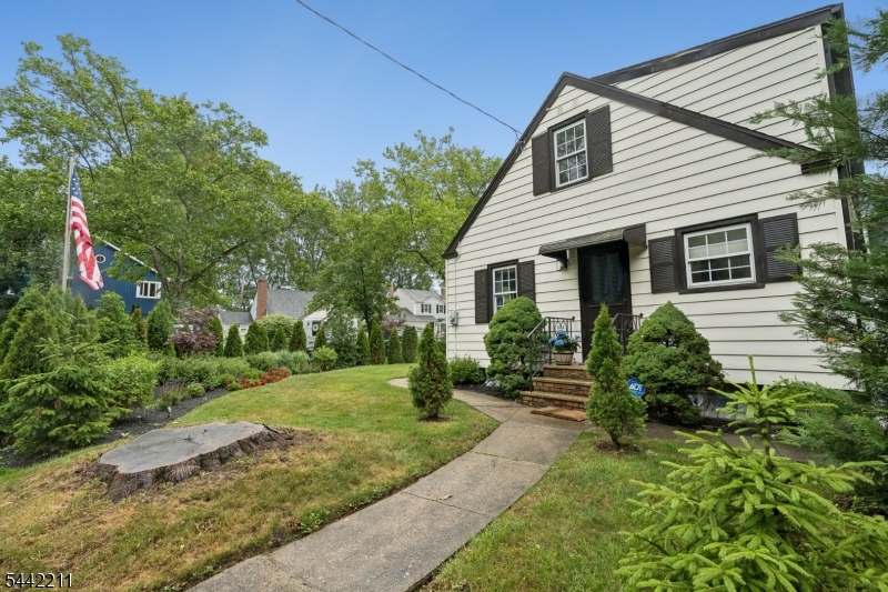 main property photo 33