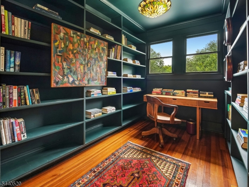 main property photo 15