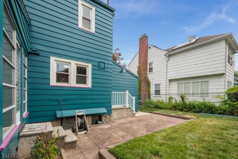 main property photo 43