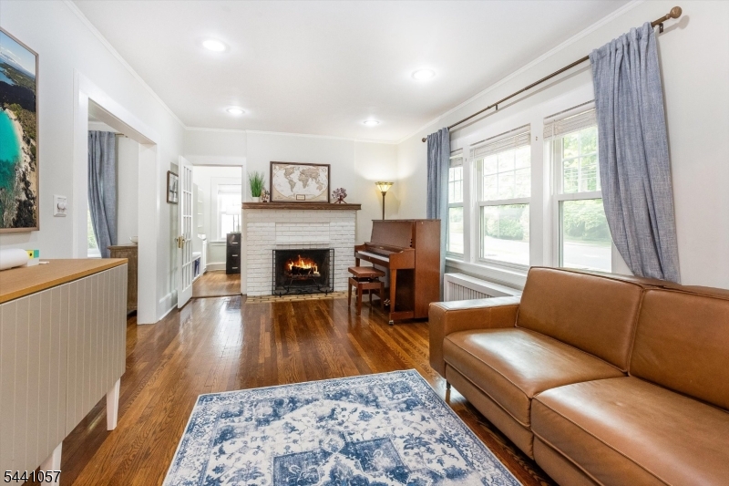 main property photo 4
