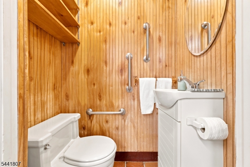 main property photo 21