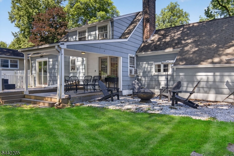 main property photo 26