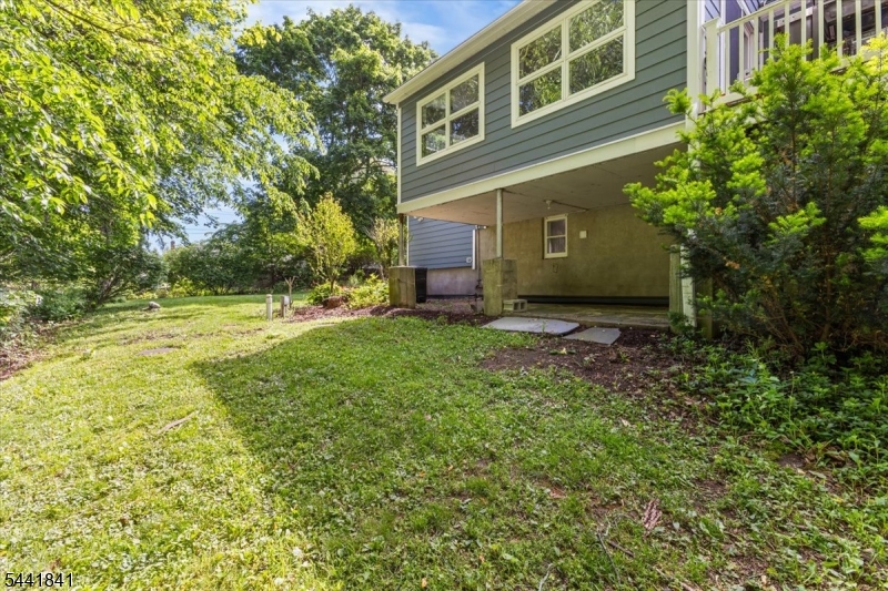 main property photo 41