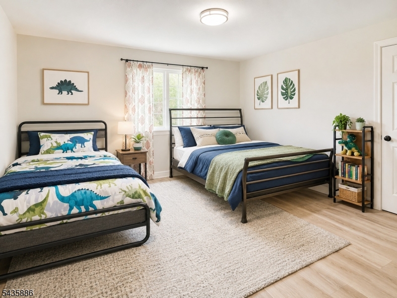 main property photo 12