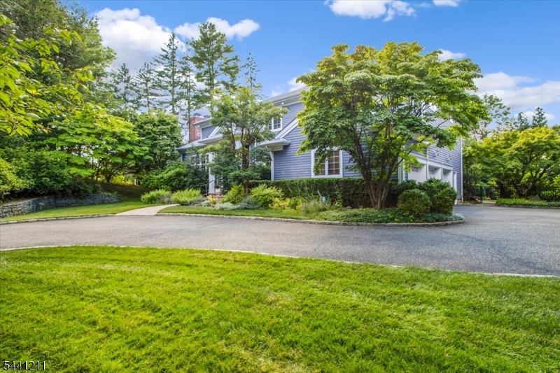 main property photo 42