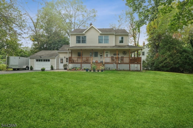 main property photo 2