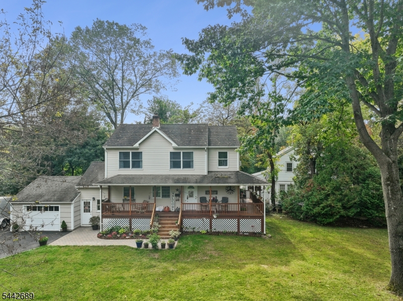 main property photo 34