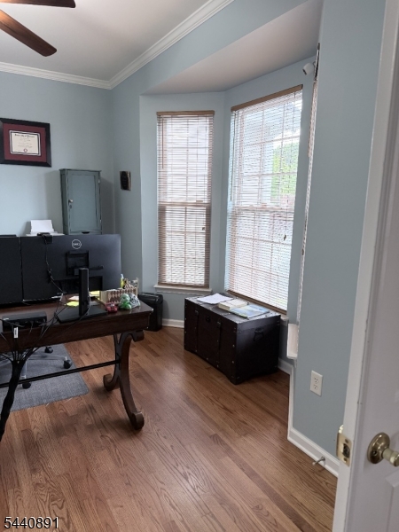 main property photo 28