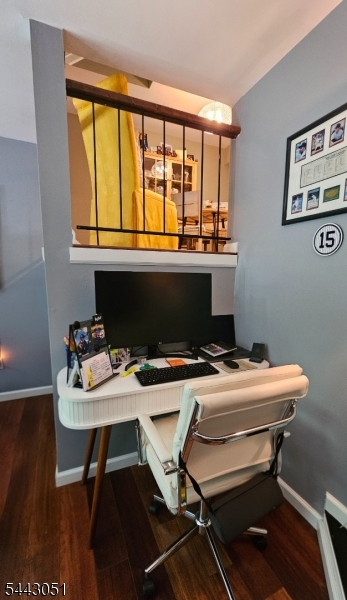 main property photo 5