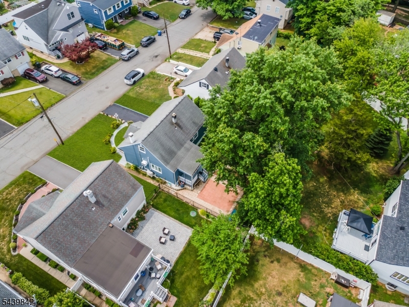 main property photo 36