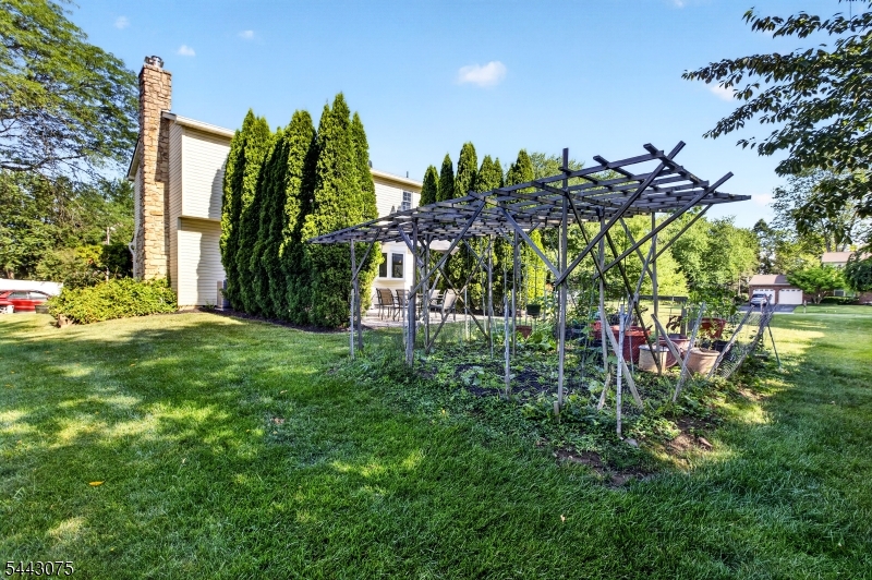 main property photo 31