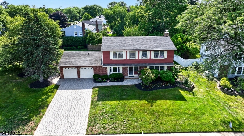 main property photo 33