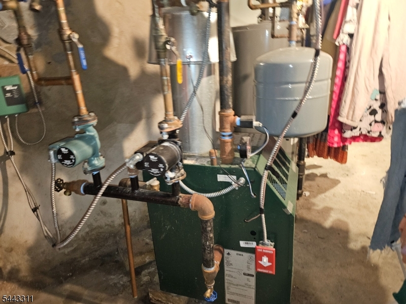 main property photo 17