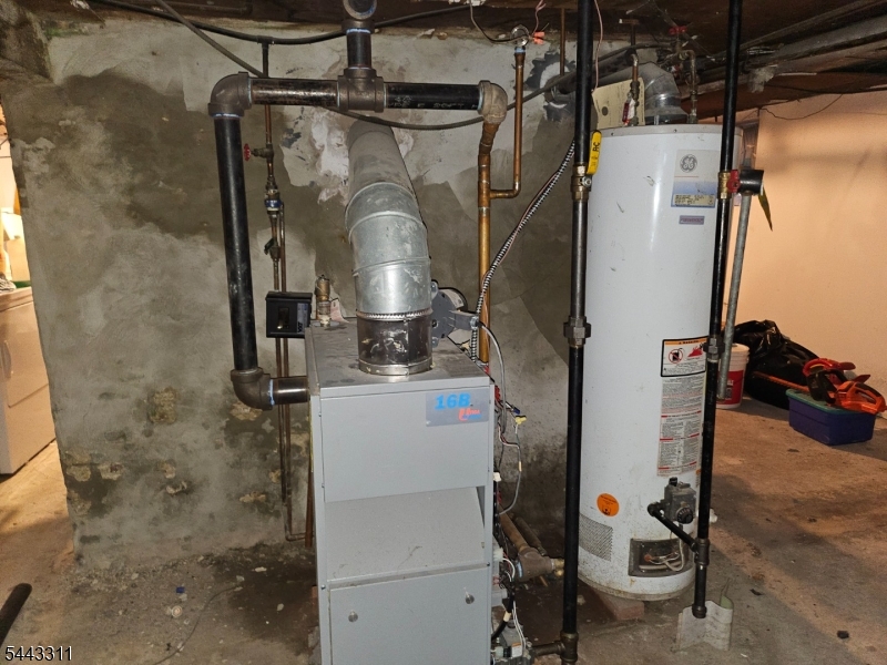 main property photo 18