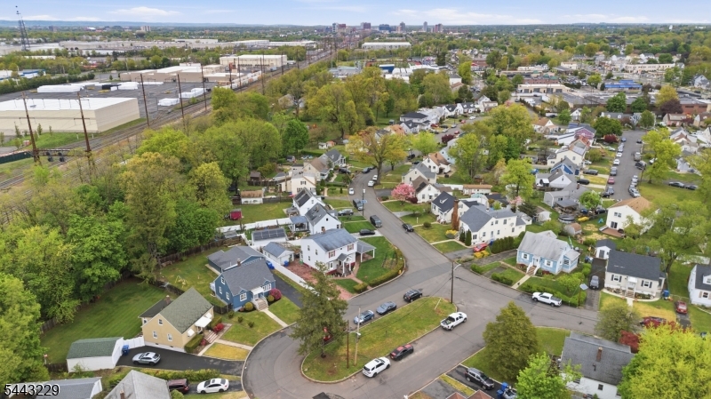 main property photo 34