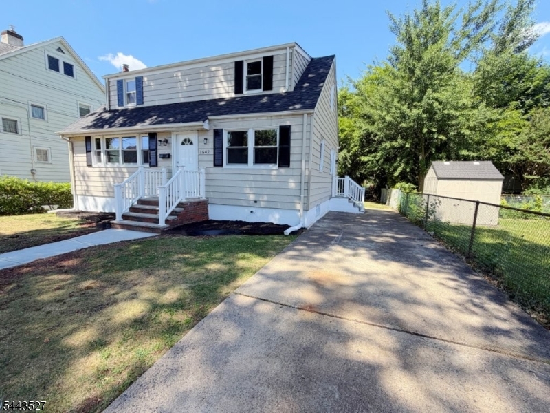 main property photo 19