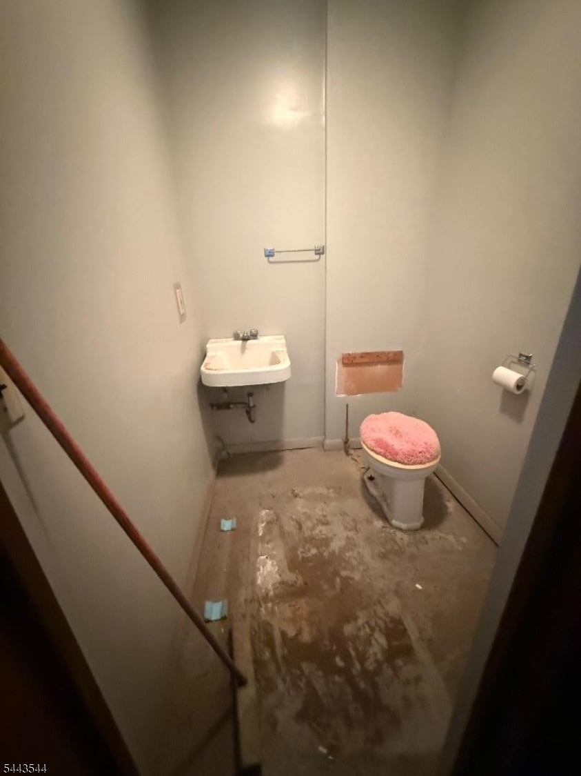 main property photo 26