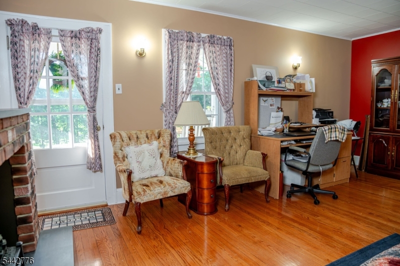 main property photo 45