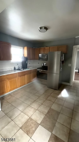 main property photo 5