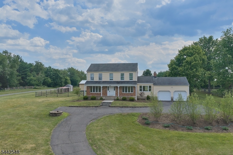 main property photo 13