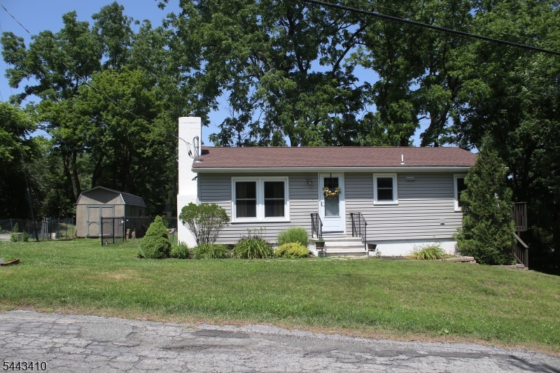 main property photo 19