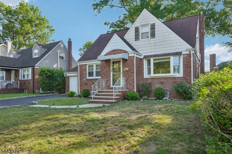 main property photo 4