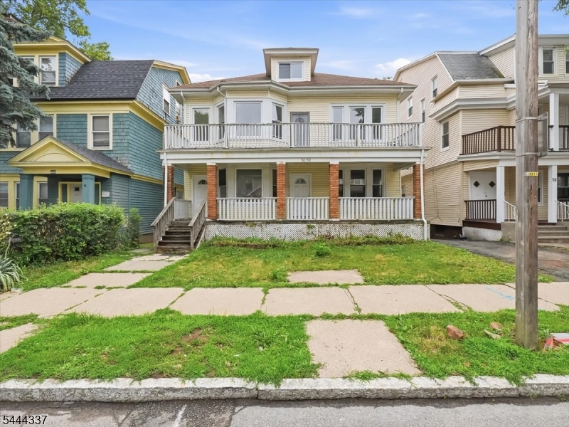 main property photo 23