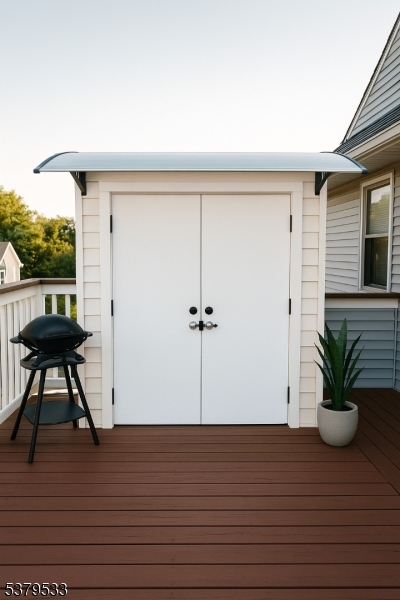 main property photo 23