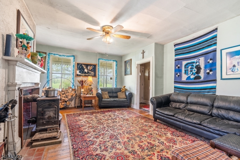 main property photo 12