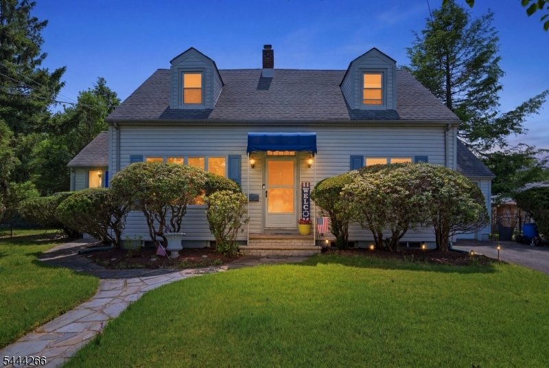 main property photo 27