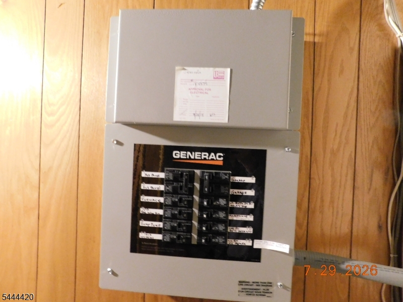 main property photo 37