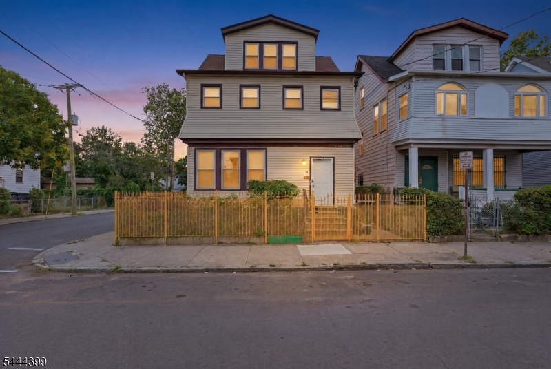 main property photo 42