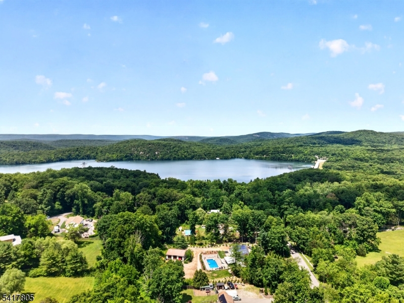 main property photo 49