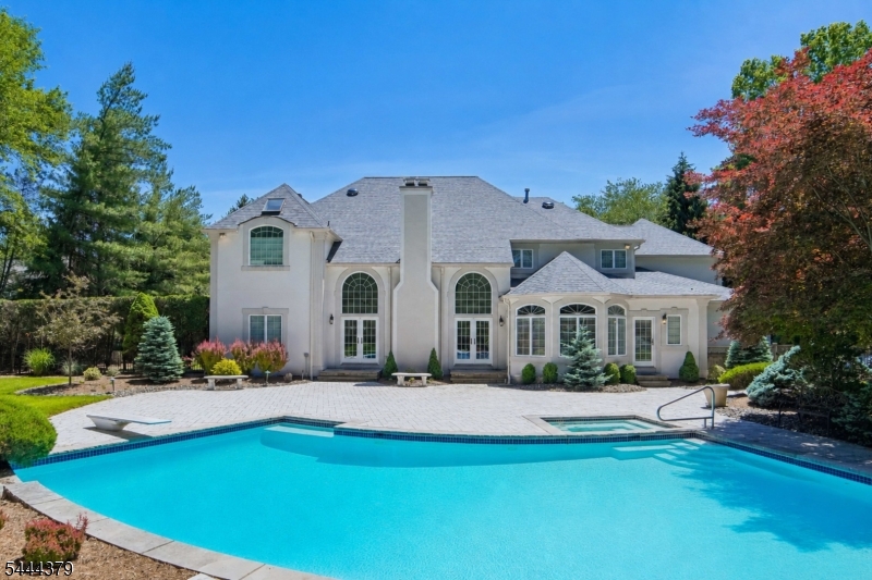main property photo 45
