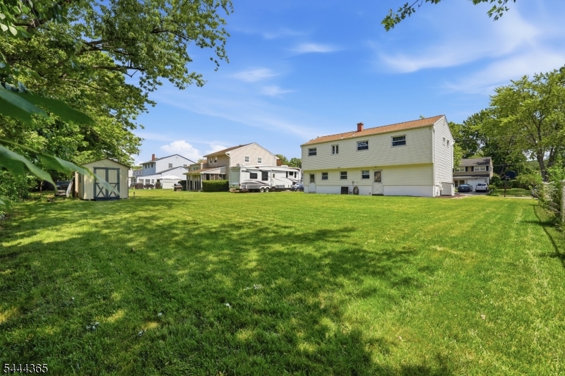 main property photo 26