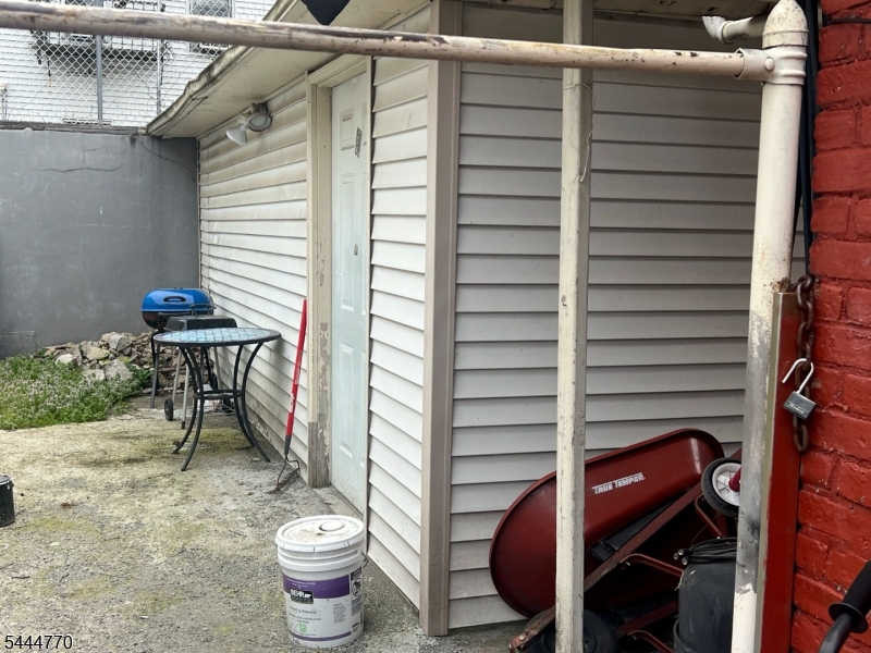 main property photo 43