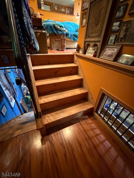 main property photo 25