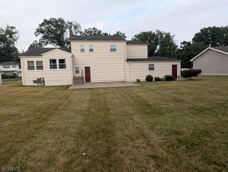 main property photo 24