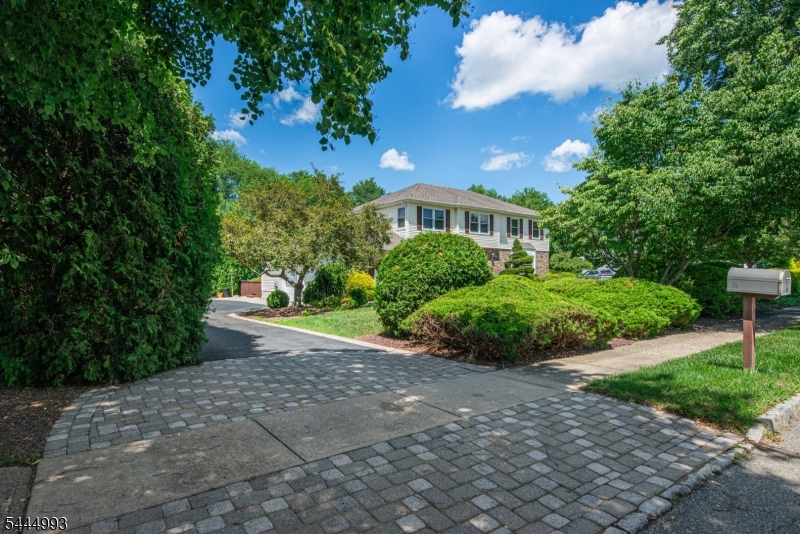 main property photo 49
