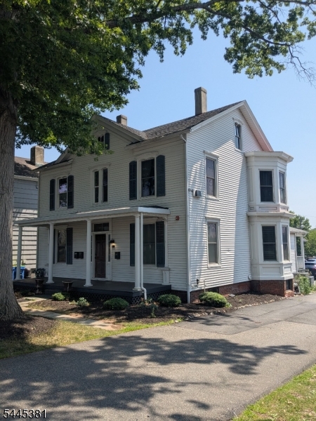 main property photo 12