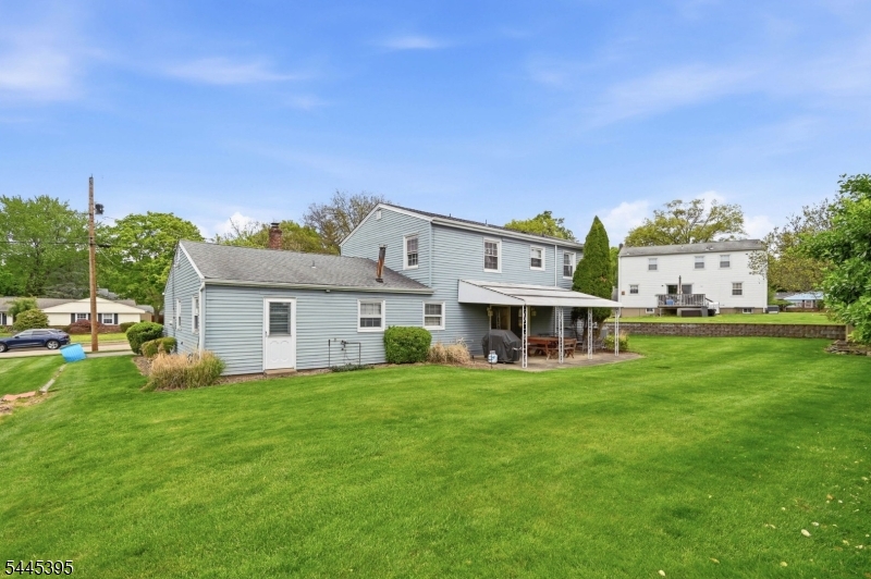 main property photo 21