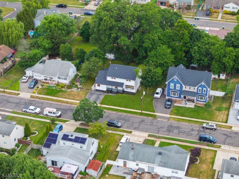 main property photo 45