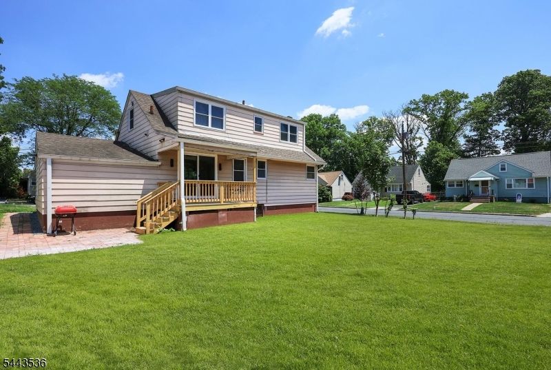 main property photo 21