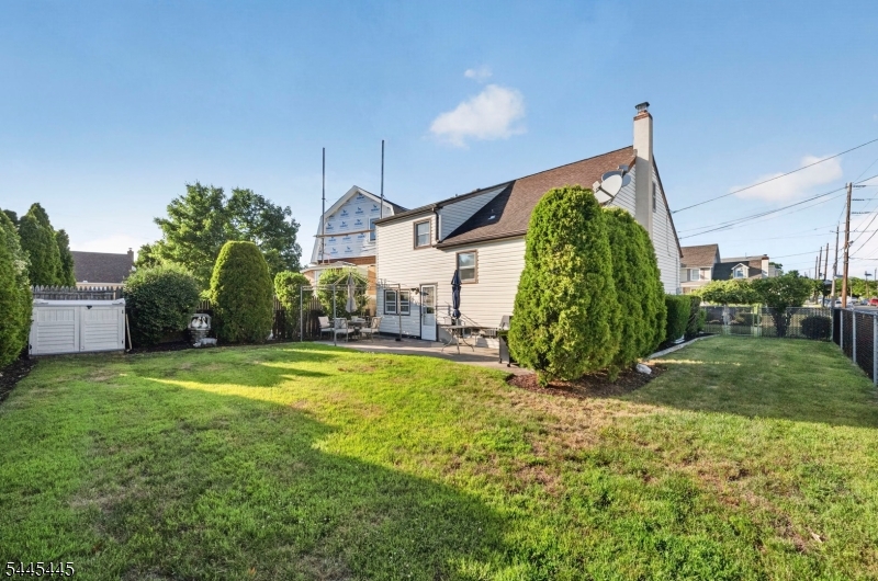 main property photo 6