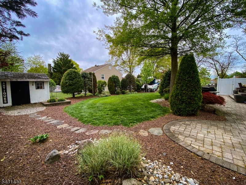 main property photo 43