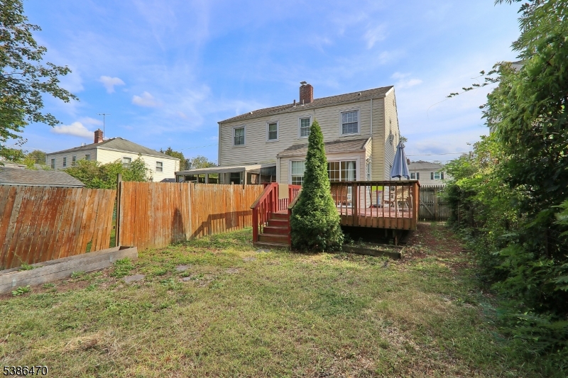 main property photo 12