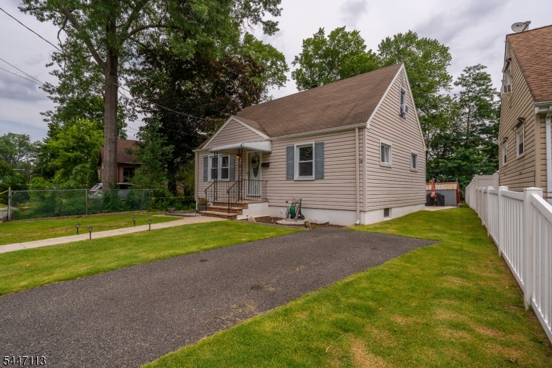 main property photo 2